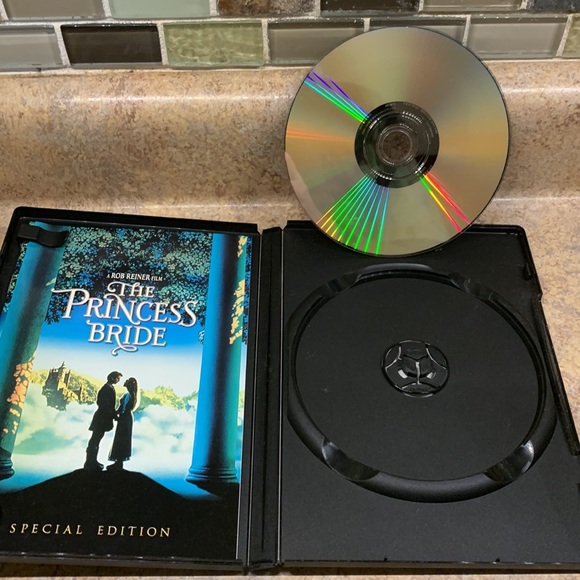 SPECIAL EDITION- THE PRINCESS BRIDE DVD 📀 MOVIE - Picture 5 of 7